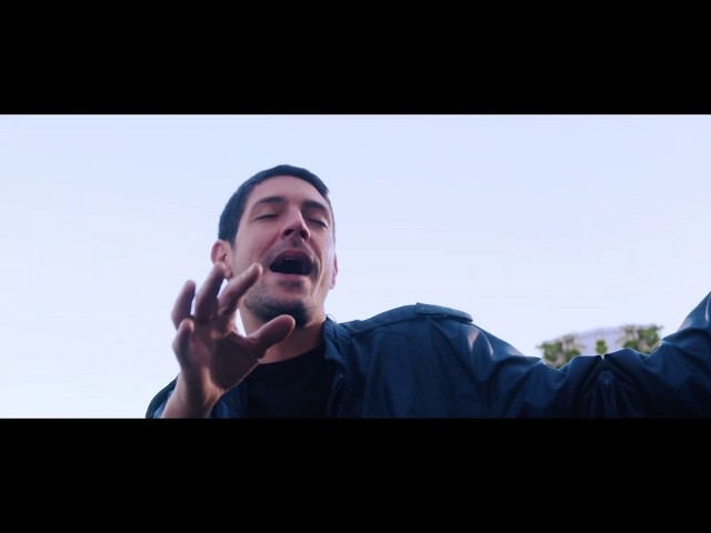 El Kuelgue - Chiste (Videoclip Oficial)