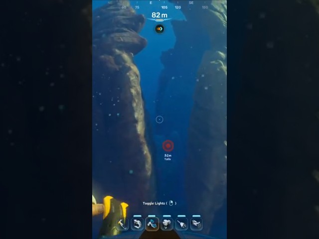 seeing the giant clam for the first time in subnautica 2 #gaming #subnautica2 #friends #shorts #fyp
