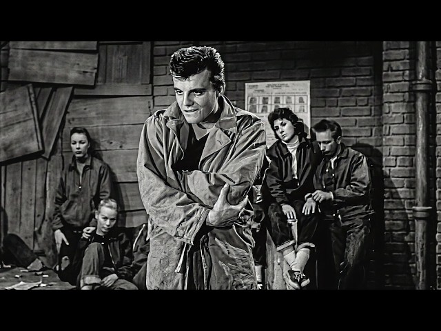 1957 ✦ Teenage Doll ✦ A 1950s Rivalry Ends in Tragedy