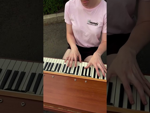 Spot the Zoom recorder and I’ll Venmo you $5 #electricpiano #piano #shorts