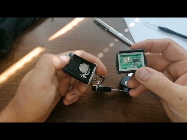 How to Change Mazda 3 Flip Key Fob Battery (2009 - 2014) [No Talk]