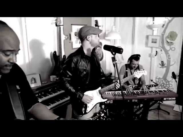 Brother Strut feat. Mike Davies -Vinyl is my Bible- Official Videoclip