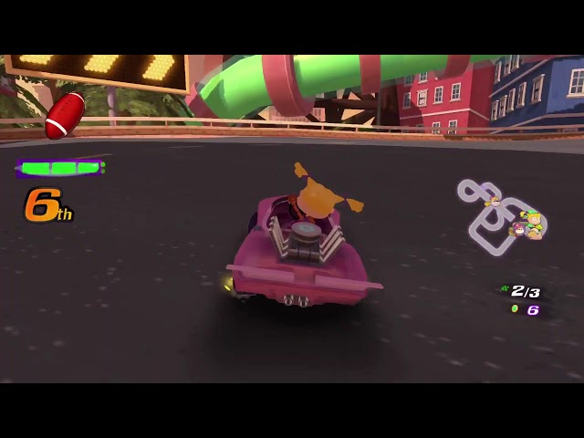 Little CODE G playing nickolodeon kart racers 🤗