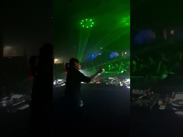 Only good vibes! 💣​💥​Beat Kouple on the mix @ TMS Rave Up Karnival Edition Link Bologna #hardtek