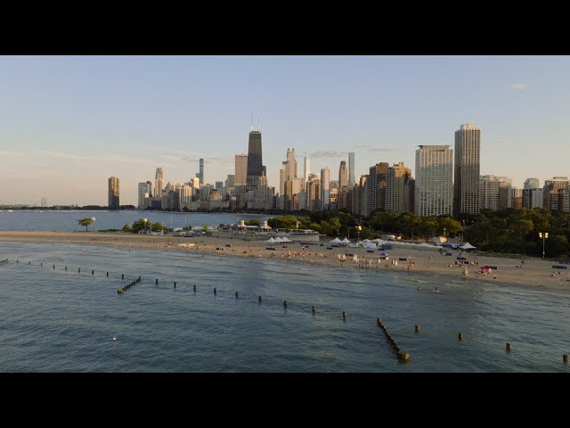 United – Spend three perfect days in Chicago
