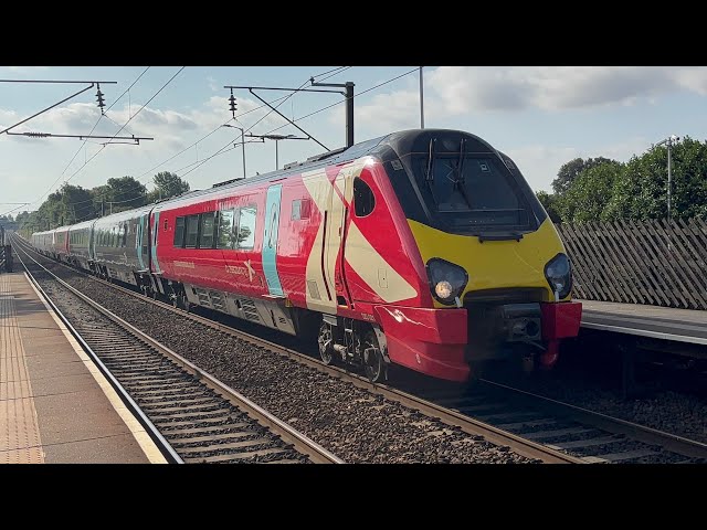 Train-Spotting At Sandal & Agbrigg (29/07/2026) | LNER, Cross Country X & Northern Railway (4K) 