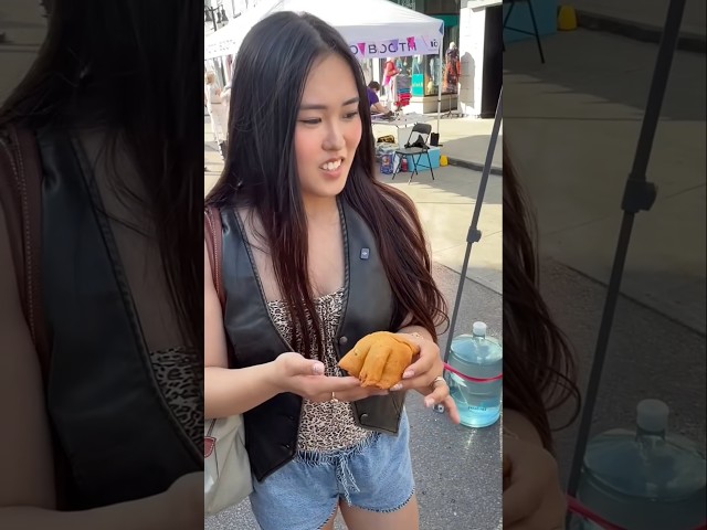 is chines kya hi bol diya samosa ke liye..