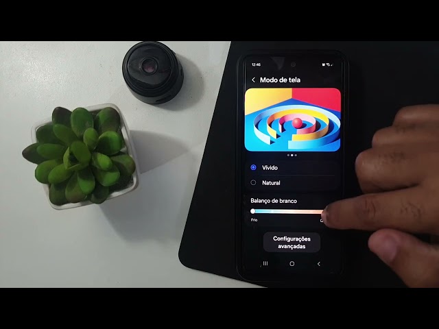 How to fix a yellow screen on the Samsung Galaxy A17