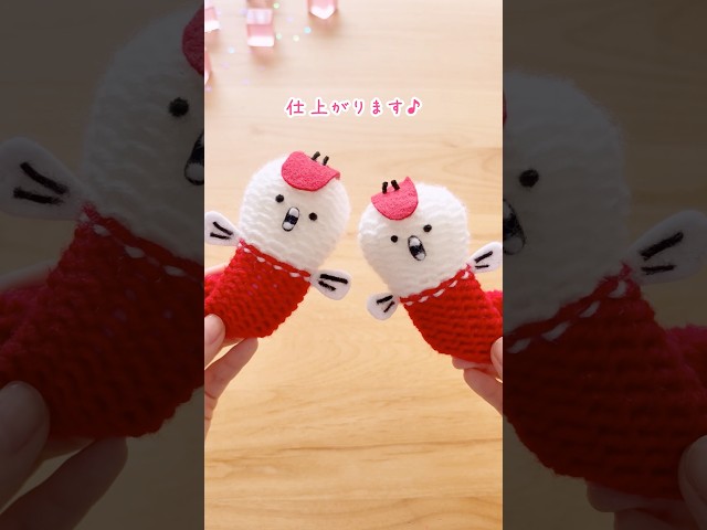 Knitting with a knitting loom is so much fun! ☺️ #shorts #handmade #DIY #100yenstore #100yenstore...