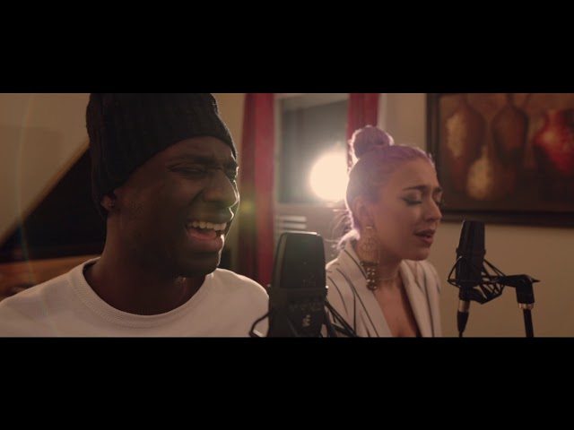"O Holy Night" - (Ni/Co Acoustic Cover)