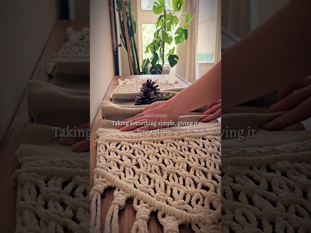 DIY Macrame Runner Tutorial #macrametutorial #diy #crochet #handmade #macrame #macramedecor #daily