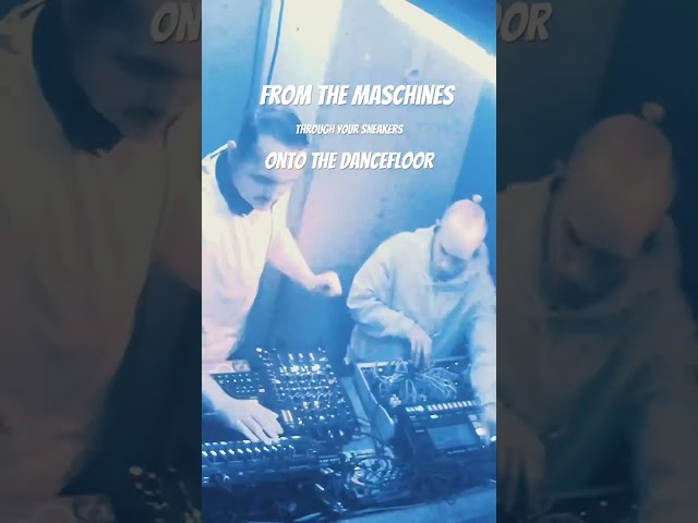 #techno #rave #club #live #909 #ableton #digitakt #djproducer #technomusic #nightout #lights