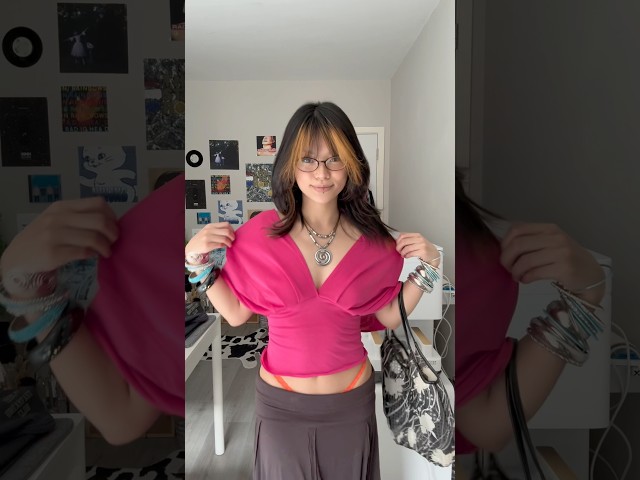 Thriftflip upcycle dress into Y2K v neck batwing top, sewing tutorial #thriftflip #upcycling #sewing