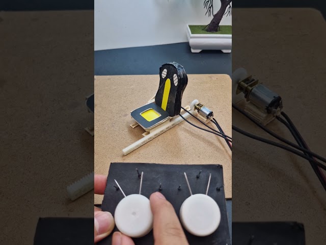 Car seat with a DC motor | #dcmotor #techexperiments #carseat #dcman #motor #electronic tech