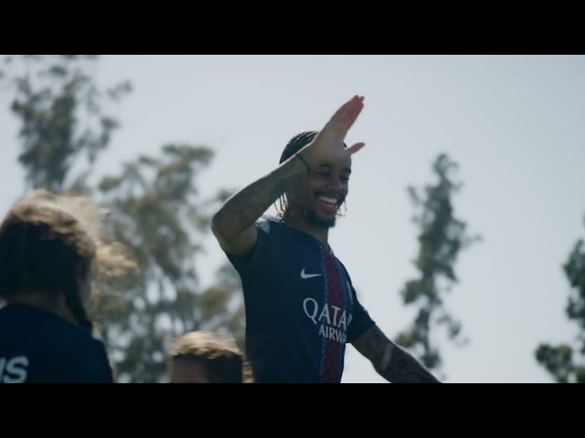 PSG Academy USA Meets PSG Stars in LA!