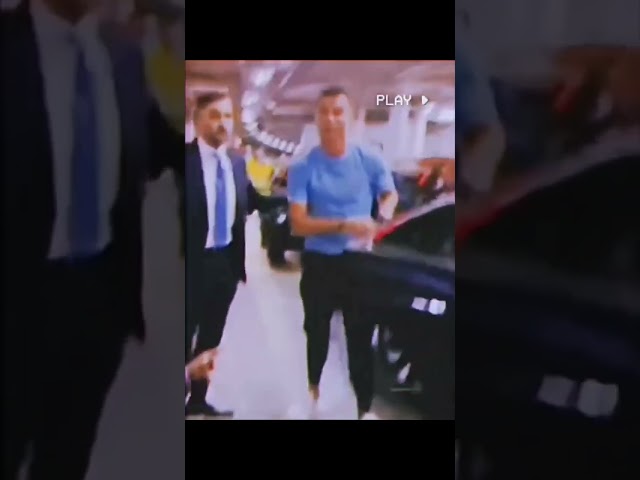 ISHOWSPEED FINALLY MEETS RONALDO!🤩❤️ #ishowspeed #football #cristianoronaldo  #ronaldo #cr7 #youtube