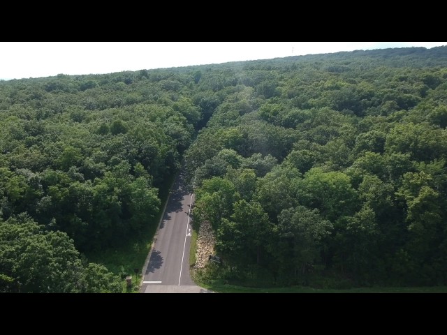 Sparkles Tours Blue Mounds