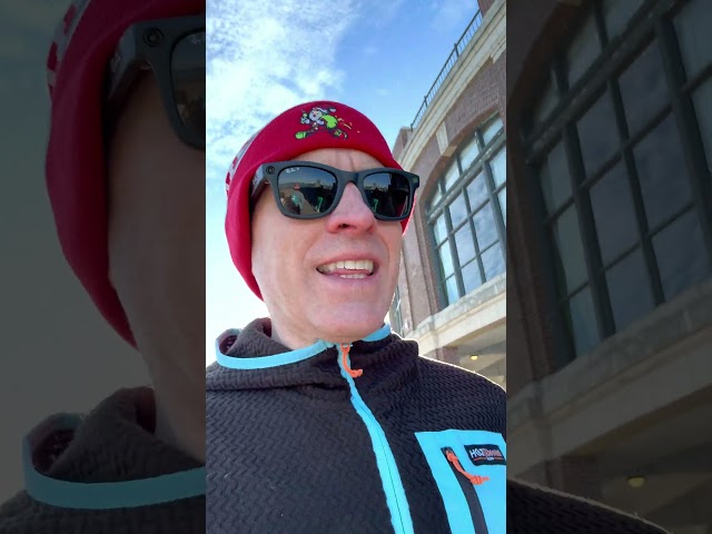 Santa Hustle - An Ugly Sweater Race :) #chicago #running #5k