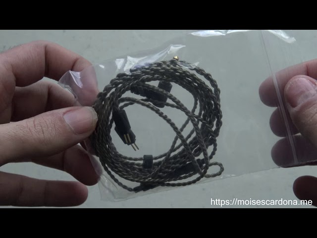 Unboxing, overview and testing of the RevoNext 3.5mm 3-button Mic to 2-Pin IEM In-Ear Monitor Cable