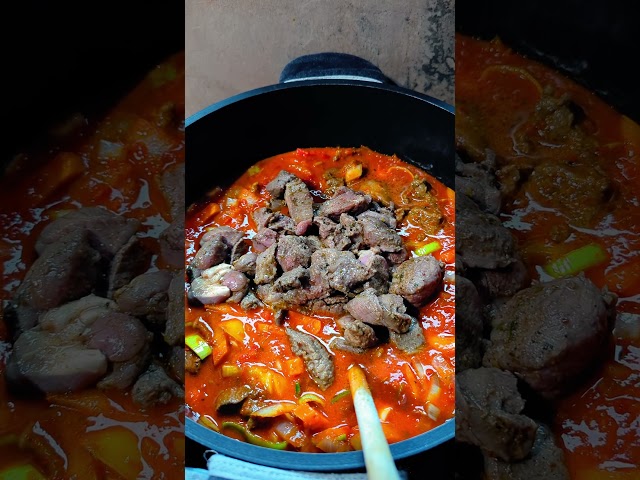 #familien #essen - Bogie's #lammeintopf - Rezept vielleicht auf Anfrage. Da ist viel drin.