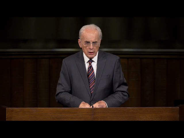 A Vision of Christ’s Work in His Church, Part 2 (Revelation 1:9–20) | John MacArthur | GTYtv