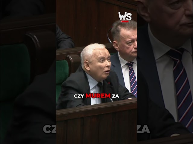 Scandal in the Sejm: Macierewicz shamefully attacked! 2