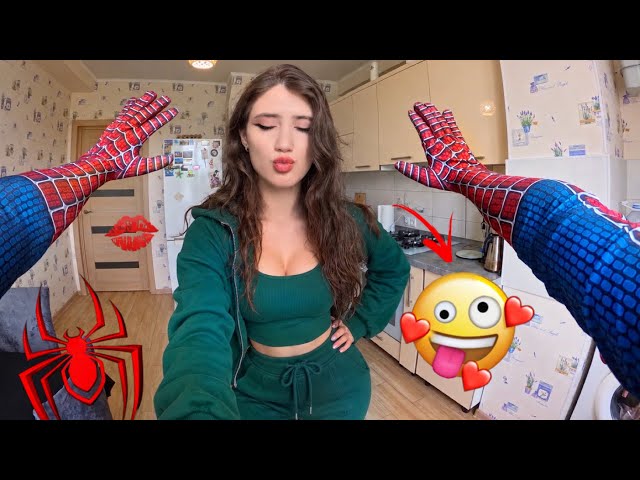 SPIDER-MAN HELPED A CRAZY GIRL AND REGRETED THAT I DID IT (POV Love Best)