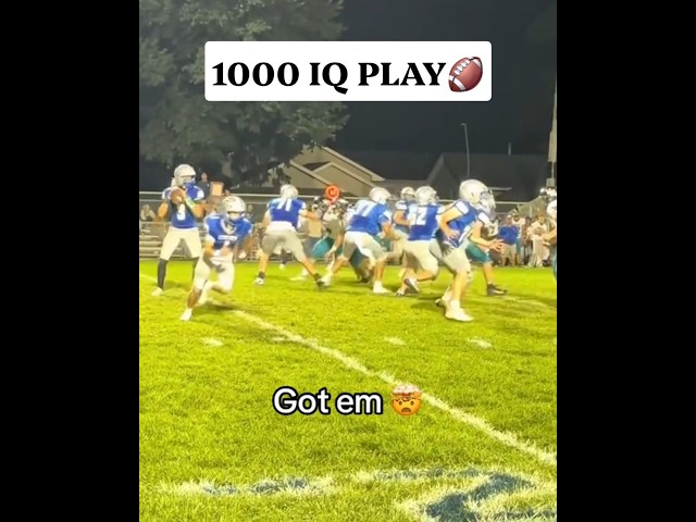 1000 IQ PLAY🏈🔥