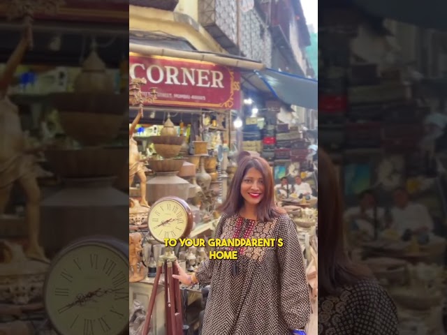 Antique bazaar in Mumbai