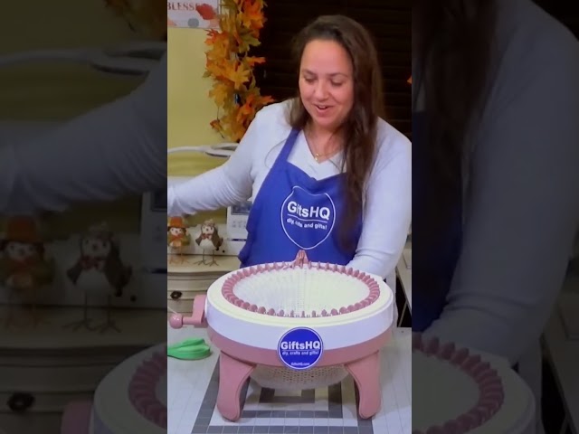 Sentro Santa Beanie Hat 🎅  See Full My Full Video How To Cast Off