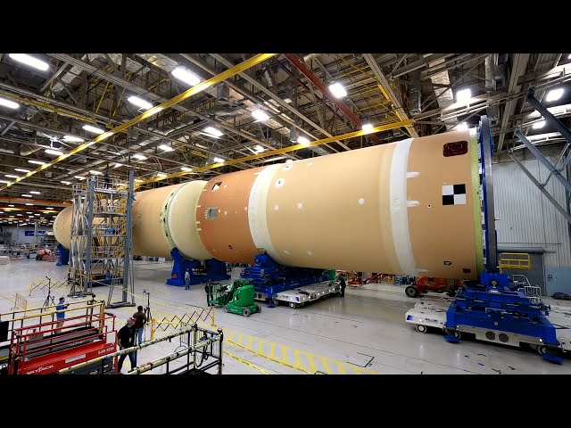Watch Engineers Join SLS Rocket Parts to Form Artemis II Core Stage