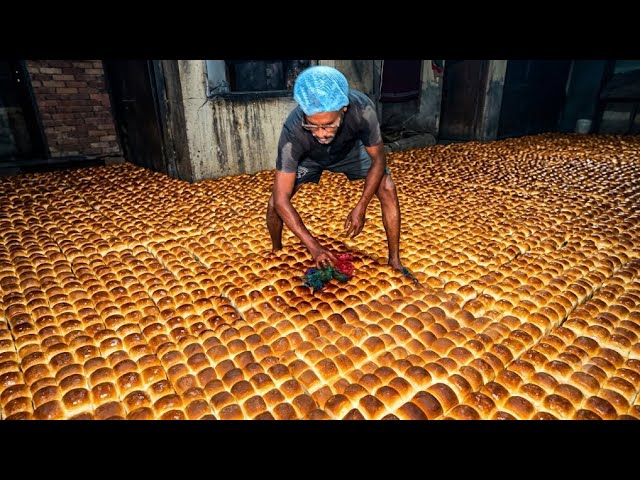 How Thousands of Breads Are Made Every Day | Indian Factory
