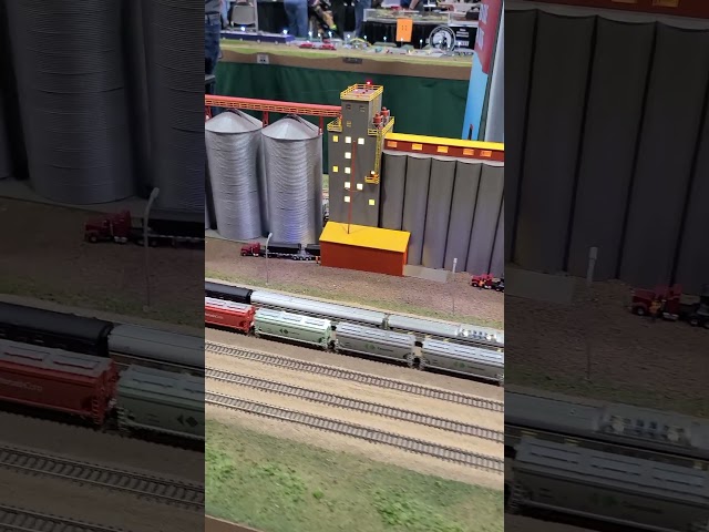 BIG Grain Elevator - BIG Grain train yard - Edmonton Train show 2026