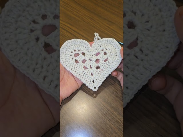 Learn how to crochet a heart easily for beginners! 🧶❤️ #crochet #hobby #tutorial #loom #loomsolar