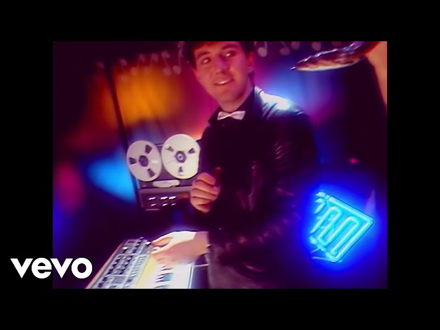 Soft Cell - Entertain Me