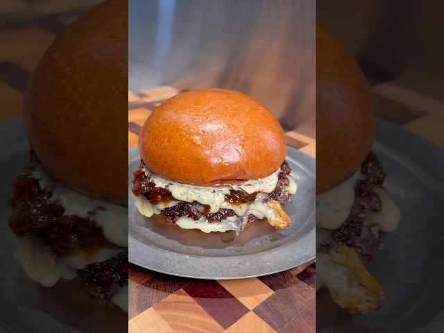 French Onion Smash Burger ๐