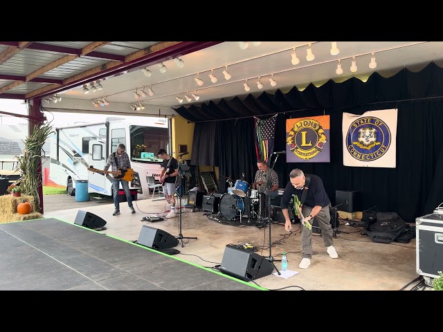 Java Groove - Live At The Berlin Fair On Saturday - 9/13/25 - Set One 