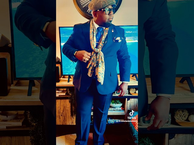 Mind the details and accessories for spring.#suits #spring #springsuits#fashionstyles