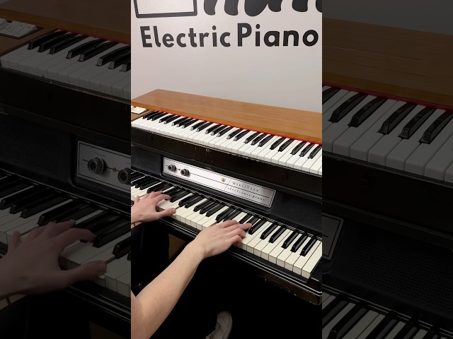 Joy to the World - Three Dog Night on the #wurlitzer 210 and Clavinet D6 #electricpiano #reels