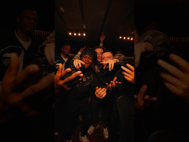With the one and only @R@Reggi3_Bn the studio, been sitting on this one for a while, who wants it?👀