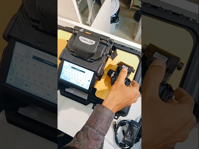 Fujikura 33S Splicing Machine #technology #isp #broadbandinternet #ftth #internet