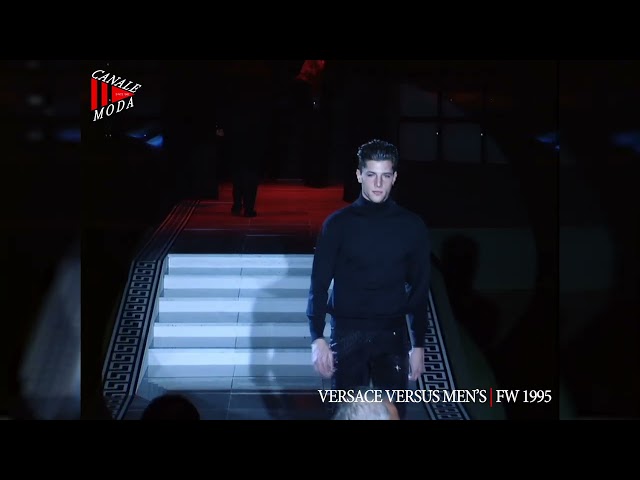 VERSACE VERSUS Rehearsal Men's Fall Winter 1995 - Canale Moda