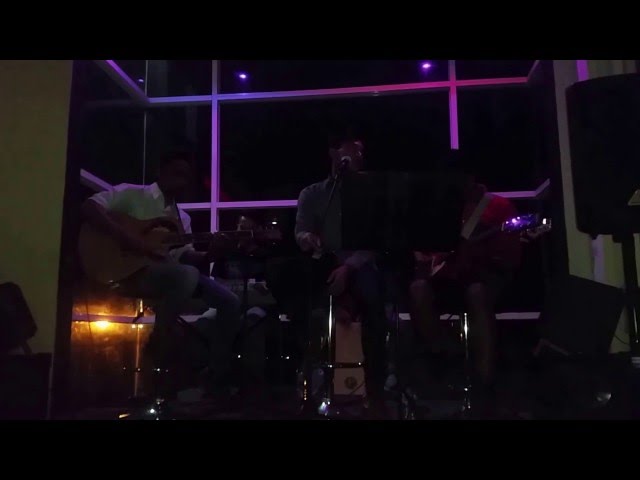 java town reggae jammingkustik @akarmasCaffe