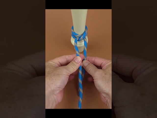 The Best Way to Tie a Secure Clove Hitch in SECONDS!