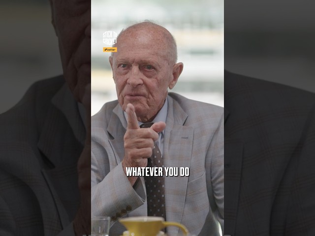 🚨 Stick to Cricket: Sir Geoffrey Boycott returns! 🚨