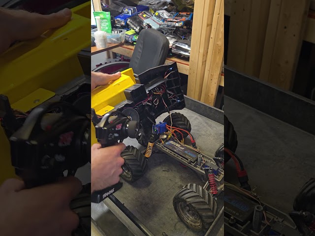 Traxxas Stampede Dump Truck project with working lights and sound!