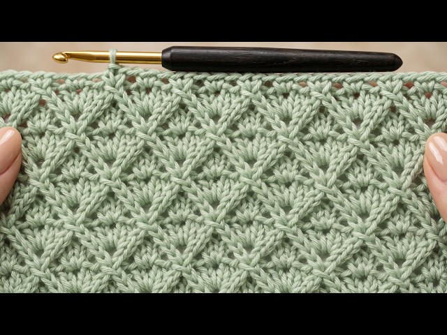This Secretly Easy Crochet Stitch Looks Incredibly Expensive! (Baby Blanket Idea)