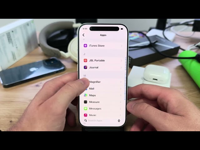 How to Turn On/Off iMessage on iPhone 18 Pro Max
