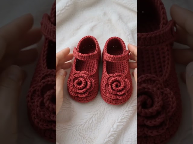 Easy Crochet Baby Shoes Tutorial 🧶 Rose Flower Booties DIY #crochet #crafts #shorts #knitting