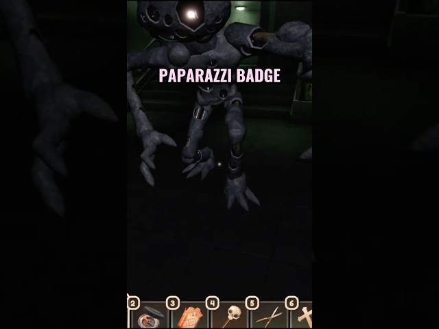 HOW TO GET PAPARAZZI BADGE IN THE STAIRWELL #roblox #doors